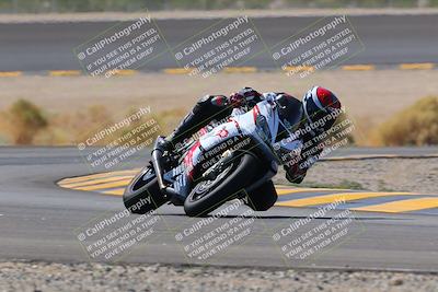 media/Oct-08-2022-SoCal Trackdays (Sat) [[1fc3beec89]]/Turn 14 (1050am)/